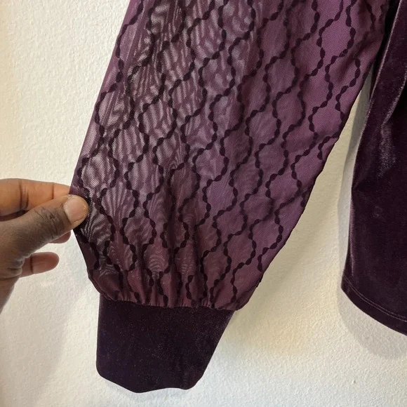 Chico's  Velvet Art Deco Burnout Sheer V Neck Blouse  Fairy Holiday US XL/3 New - Picture 8 of 9